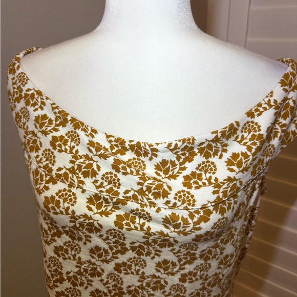 NWT Ann Taylor Brown and White Off Shoulder career Blouse size L - Picture 2 of 8